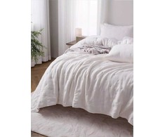 Kreminis dygsniuotas mikropluošto pledas, 240x260 cm, lengvas ištisinis užtiesalas, lovatiesė arba antklodė, minkštas muslino audinys, namų tekstilė