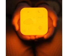 Cloud B Przenośna lampka nocna Cube B™ – świecąca kostka - Kosmos