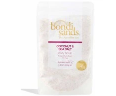 Bondi Sands – Atogrąžų romo, kokosų ir jūros druskos kūno šveitiklis 250 g