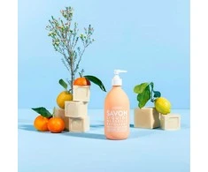 Compagnie De Provence Marseille Liquid Soap Exfoliating šveičiantis muilas rankoms ir kūnui, 495 ml