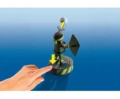 PLAYMOBIL - Herojai: Herojus su transporto priemone (71832)