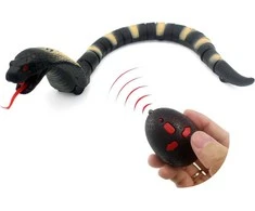Safari Cobra REAL WILD – nuotoliniu būdu valdoma kobra gyvatė – (20248)