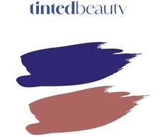 „Tinted Beauty“ – „Pel &amp; Reveal“ lūpų atspalvis „Nineties Nude“.