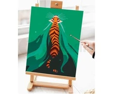 Omaart Swimming Tiger