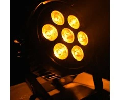 L4M LIGHT4ME Juodas PAR 7x10W RGBWA LED Powerful Lightweight