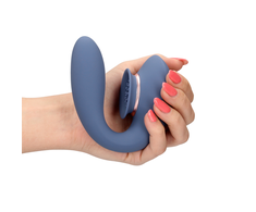 Innovation By Shots Mėlyna Twitch 3 Mėlyna/Pilkas Rechargeable Vibrating &amp; Suction System