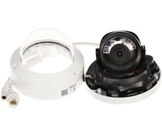„Hikvision Value Series DS-2CD1163G2-LIU(2.8MM)“ kupolinė IP apsaugos kamera, skirta vidaus ir lauko sąlygoms, 3200 x 1800 pikselių, montuojama ant lubų.