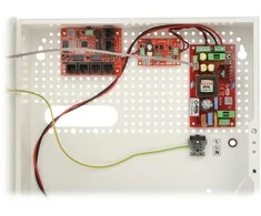 Šakotuvas SWITCH POE SU BUFERINIU MAITINTUVU IPUPS-5-11-F 5 PRIEVADŲ ATTE