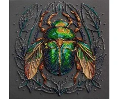 Abris Art Karoliukų siuvinėjimo rinkinys „Smaragdinis vabalas“, 20x20 cm