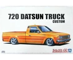 Aoshima Datsun 720 pikapas Custom 1/24 plastikinis modelio rinkinys