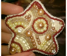 Charivna Mit Karoliukų siuvinėjimo rinkinys segės „Meduolis“ su Preciosa, Crystal Art