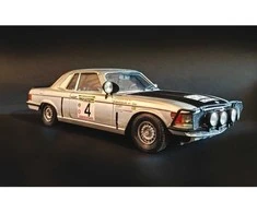 Italeri Mercedes-Benz 450SLC Bandama 1979 rinkinio modelis 1/24