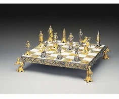 Italfama KARALIUS SAULĖ II: Ypač prabangūs šachmatai iš Bronzos dengti tikru 24K auksu