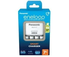 Panasonic Eneloop BQ-CC17 išmanus AA/AAA įkroviklis su 4x AA