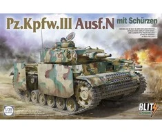 Takom Pz.Kpfw. III Ausf.N su šurcenais 1/35 plastikinis rinkinys 8005