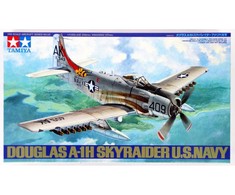 Tamiya Douglas A-1H Skyraider U.S. Navy 1/48 plastikinis lėktuvo modelis
