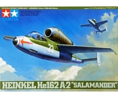 Tamiya Heinkel He 162 A-2 Salamander 1/48 plastikinis lėktuvo modelis