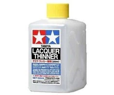 Tamiya lakinių dažų skiediklis 250 ml (87077)