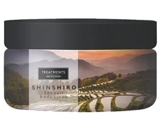 Treatments Shinshiro jūros druskos kūno šveitiklis 450 g