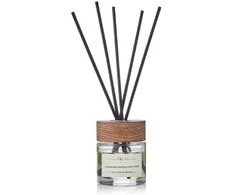Vanilla Blanc Sweet Oranžinis &amp; Atlas Cedar Wood difuzoriaus ir žvakės dovanų rinkinys