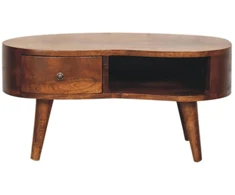 Artisan Furniture Kompaktiškas Wave mango medienos kavos staliukas su stalčiumi ir lentyna, kaštono atspalvio