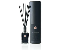 Namų kvapas "FEMOTION" - 100 ml., Candle Family, Baltasis kedras, Tabakas, Gintaras