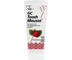 GC Dantų putos su braškėmis, 35 ml