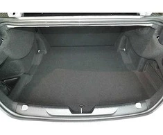 Aristar Bagažinės kilimėlis Jaguar XE Sedan 2015-2019m. (su plonu atsarginiu ratu)