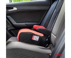 Amio Automobilinė kėdutė vaikams 126-150 cm su R129 sertifikatu