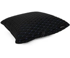 Automobilio pagalvė EVAtech 40x40 cm - juoda / mėlynos siūlės