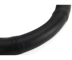 Amio Vairo užvalkalas buvo Włodzimierz Śmiechowski, 47-49 cm