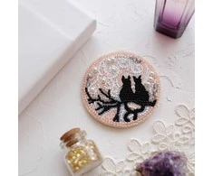 Abris Art Siuvinėjimo kryželiu rinkinys Mėnulio pasimatymas, su Preciosa, 7x7 cm