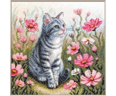 Aine Siuvinėjimo kryželiu rinkinys „Garden Whiskers“ – katė gėlyne, 20 x 20 cm