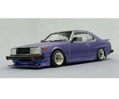 Aoshima Nissan Skyline C210 2 durų 1/24 plastikinis modelis Grand Champion