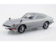 Aoshima Snap Kit Nissan Fairlady Z S30 1/32 sidabrinis modelis (06258)