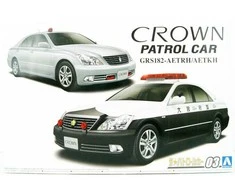 Aoshima Toyota Crown GRS182 2005 policijos automobilis, 1/24 rinkinys