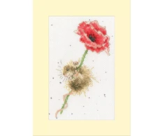 Bothy Threads Siuvinėjimo kryželiu atviruko rinkinys „Poppy Mouse“ be schemos, 10x16 cm