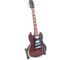 Indominiguitars Kolekcinė mini gitarėlė AC/DC Angus Young stiliaus, mahagonas, stovas