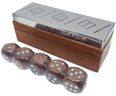 Hobilt Kauliukų žaidimas medinėje dėžutėje su metaliniu dangteliu – puiki dovana