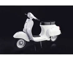 Italeri Piaggio Vespa 125 Primavera 1:9 plastikinis surinkimo rinkinys