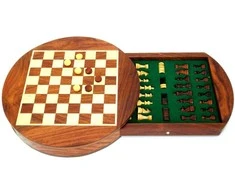 Italfama MAGNETINIAI šachmatai su apvalia medine lenta ir stalčiumi + ŠAŠKĖS. Diametras: 16cm., karalius 1,8cm.