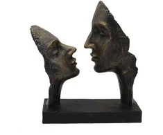 Italfama Akis į akį. Išmatavimai: 21x9x26cm.