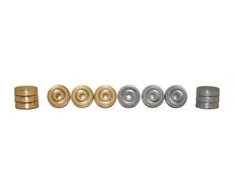 Italfama Auksinės/sidabrinės metalinės šaškių figūros, diametras: 3,2cm.