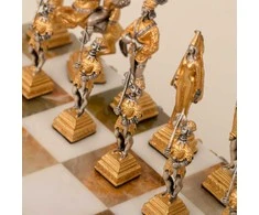 Italfama GULIVERIO KELIONĖS II: ypač prabangūs šachmatai iš Bronzos dengti tikru 24K auksu