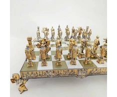 Italfama KARALIUS ARTŪRAS: ypač prabangūs šachmatai iš Bronzos dengti tikru 24K auksu