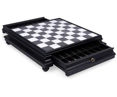 Italfama Prabangi didelė vertingos medienos šachmatų lenta su marmuro viršumi ir DĖTUVE. 60x60x12,5cm., kvadratas: 6,2cm.