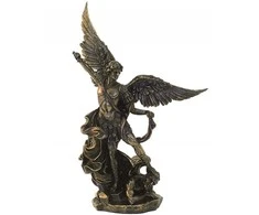 Italfama Šv. Arkangelas Mykolas (mažesnė versija). Aukštis: 22cm.
