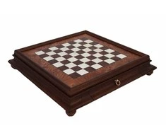 Italfama Vertingos guobos medienos šachmatų lenta SU DĖTUVE. 61x61cm., kvadratas: 5cm.