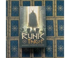 Lo Scarabeo Runic Tarott Kit kortos ir knyga