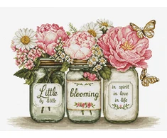 luca S Siuvinėjimo kryželiu rinkinys „Little by Little Blooming“ 33x24 cm